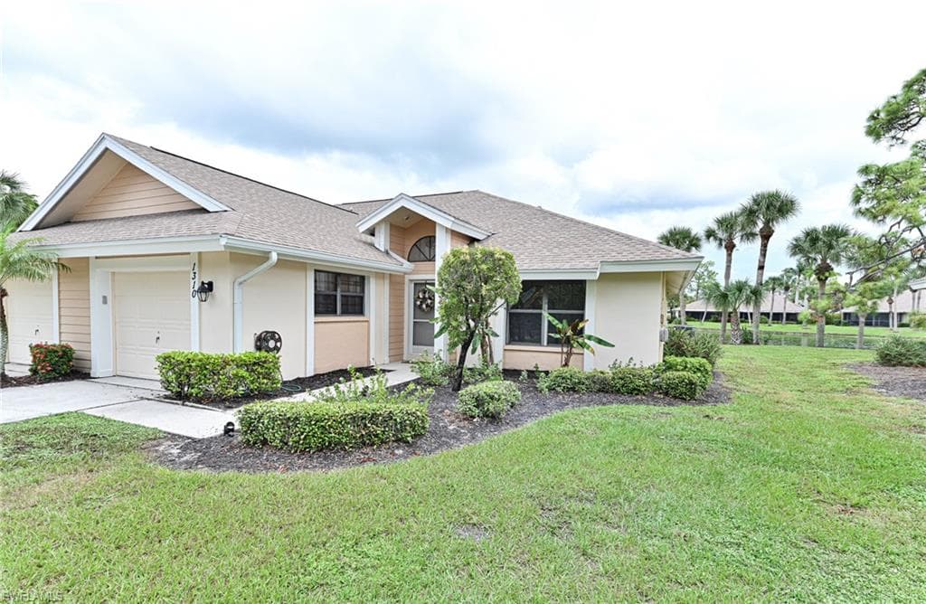 1310 Park Lake Dr 31r, Naples, FL 34110-4