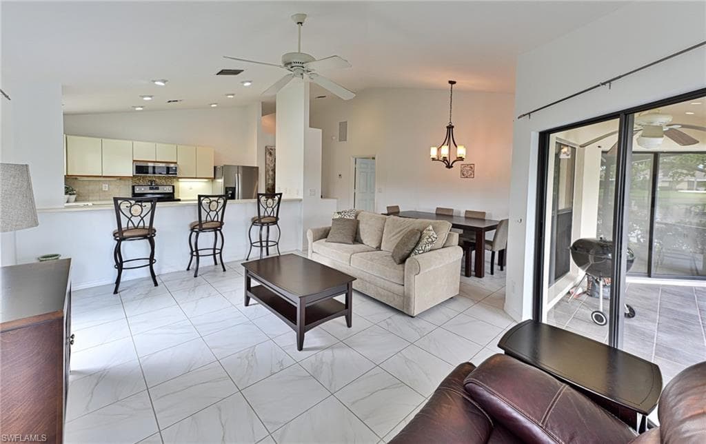 1310 Park Lake Dr 31r, Naples, FL 34110-7