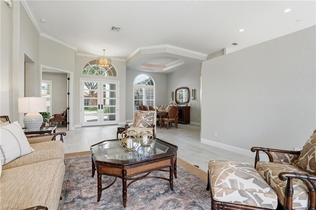 1676 Manchester Ct, Naples, FL 34109-11
