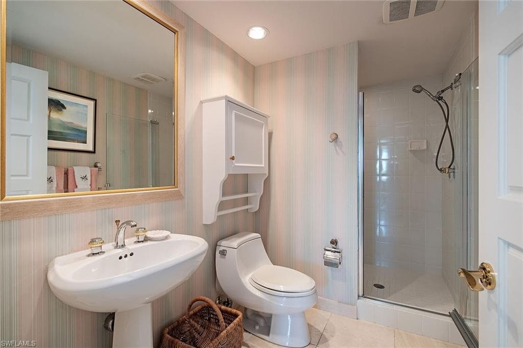 3971 Gulf Shore Blvd N 505, Naples, FL 34103-9