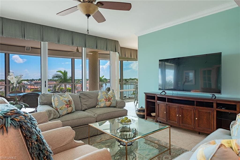 3971 Gulf Shore Blvd N 505, Naples, FL 34103-1