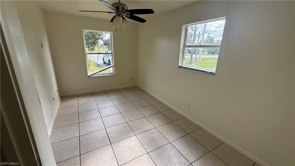 5363 Carolina Ave, Naples, FL 34113-11