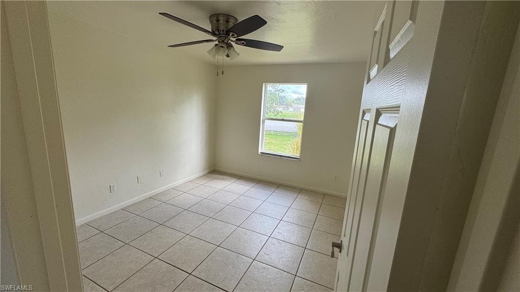 5363 Carolina Ave, Naples, FL 34113-13