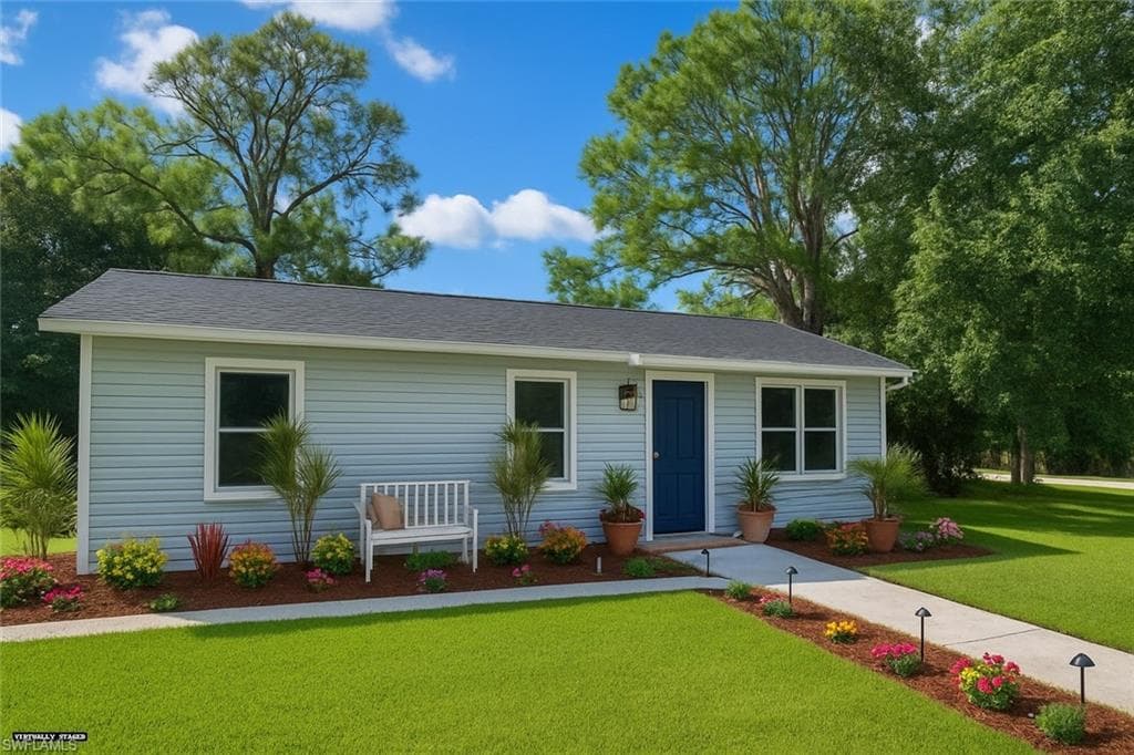 5363 Carolina Ave, Naples, FL 34113-1