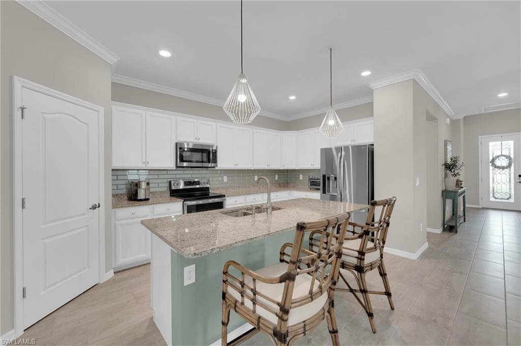 19396 Elston Way, Estero, FL 33928-5
