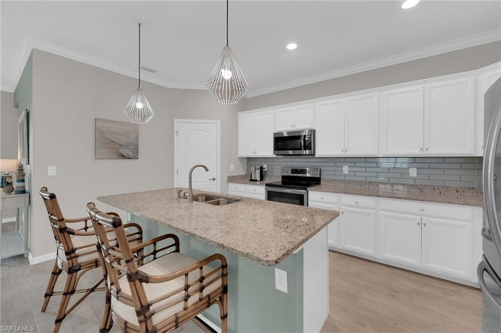 19396 Elston Way, Estero, FL 33928-6
