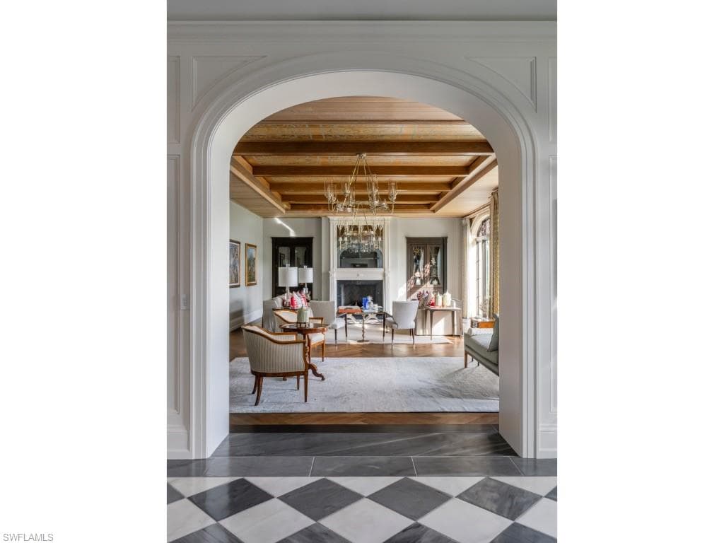 4296 Cutlass Ln, Naples, FL 34102-12