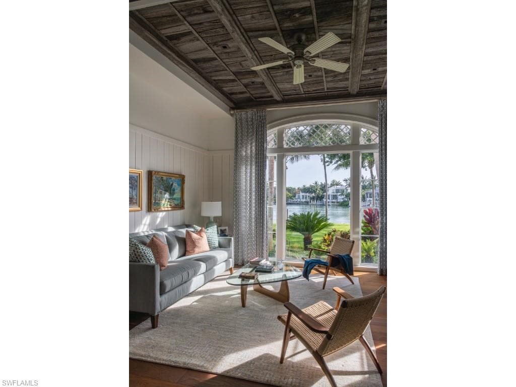 4296 Cutlass Ln, Naples, FL 34102-17