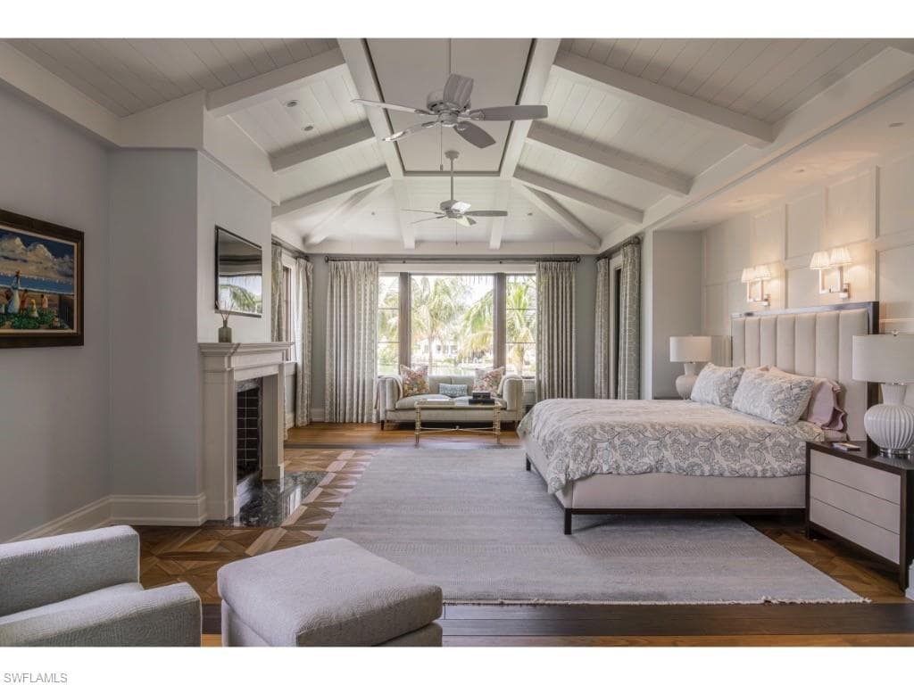 4296 Cutlass Ln, Naples, FL 34102-24