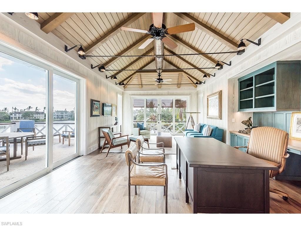 4296 Cutlass Ln, Naples, FL 34102-26