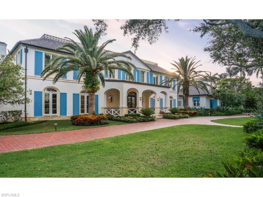 4296 Cutlass Ln, Naples, FL 34102-3