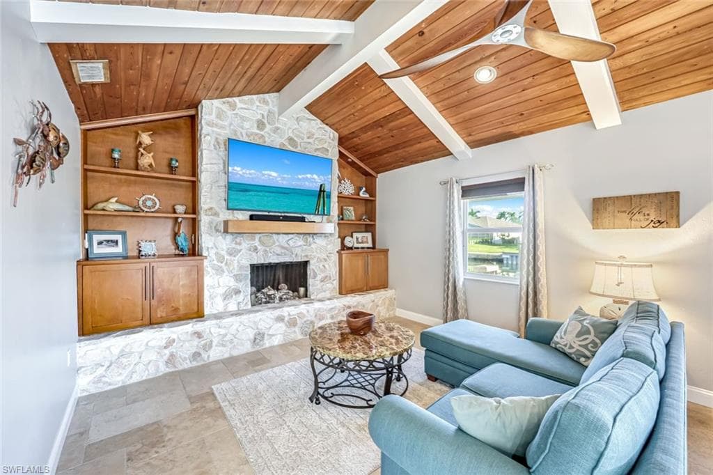 581 Spinnaker Dr, Marco Island, FL 34145-16