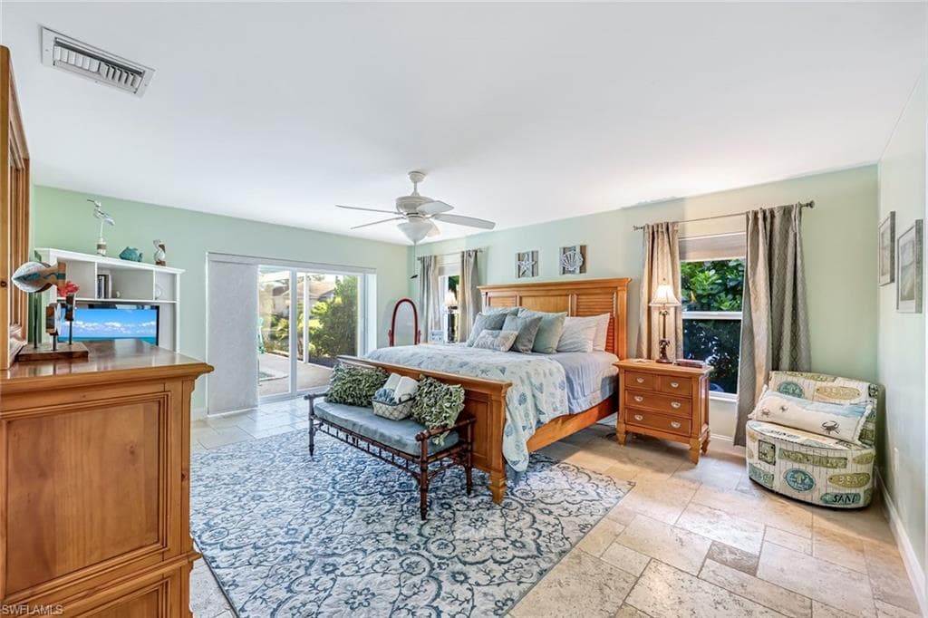 581 Spinnaker Dr, Marco Island, FL 34145-19