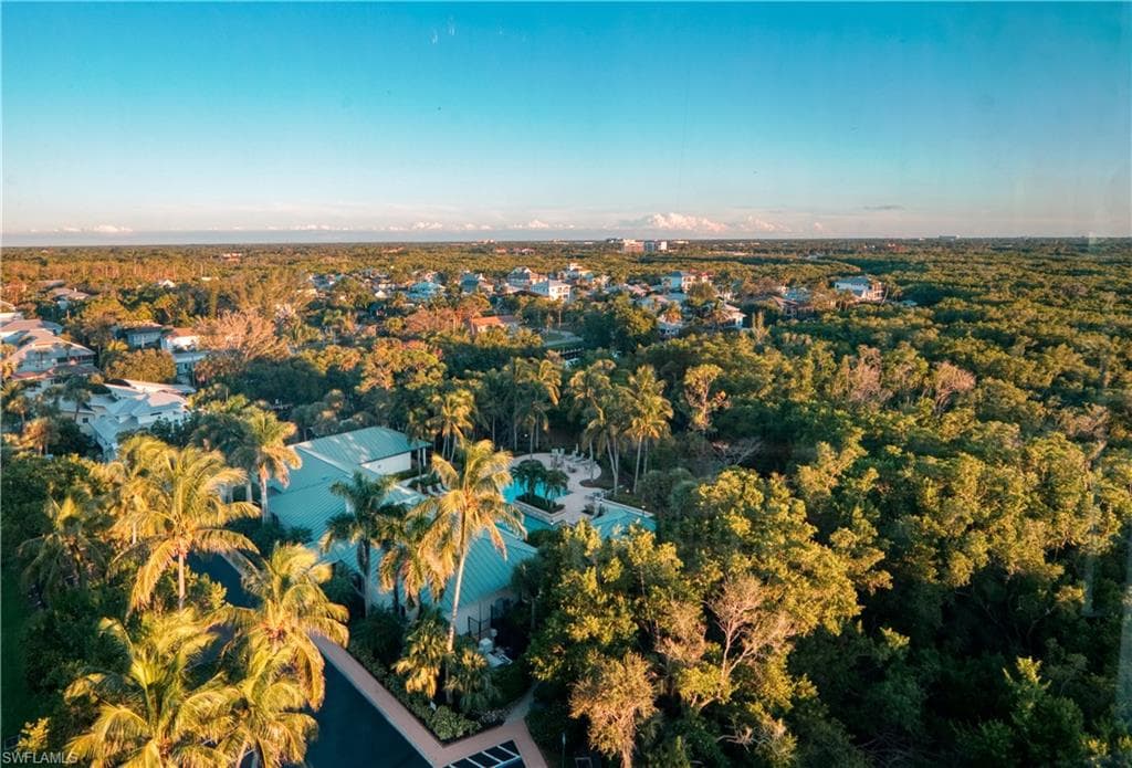 455 Cove Tower Dr 1101, Naples, FL 34110-34