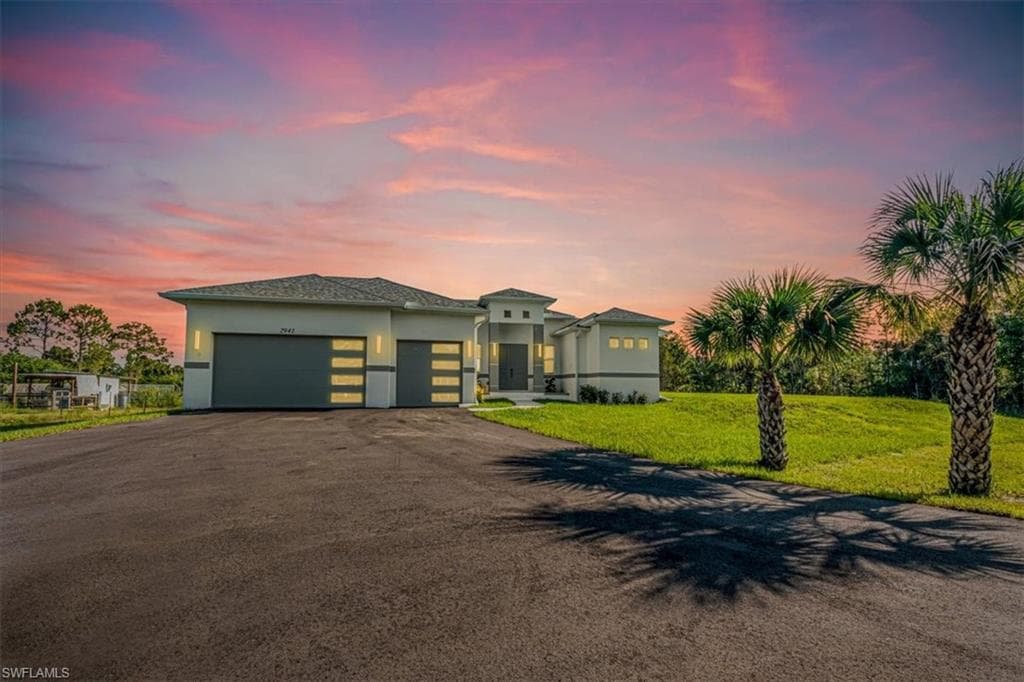 2941 37th Ave NE, Naples, FL 34120-1