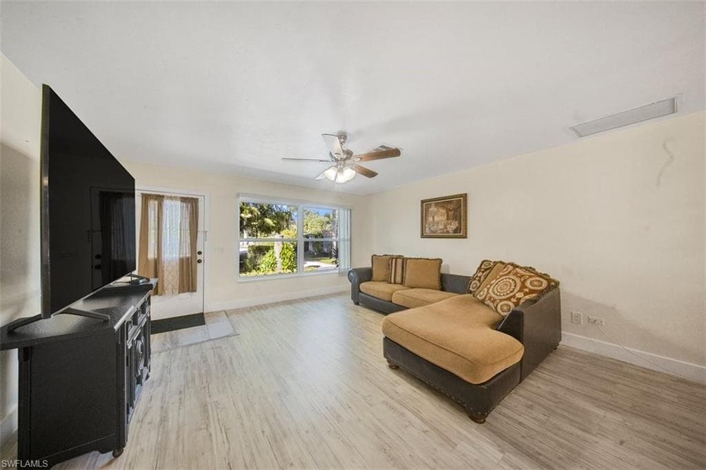 2130 Golden Gate Blvd W, Naples, FL 34120-15