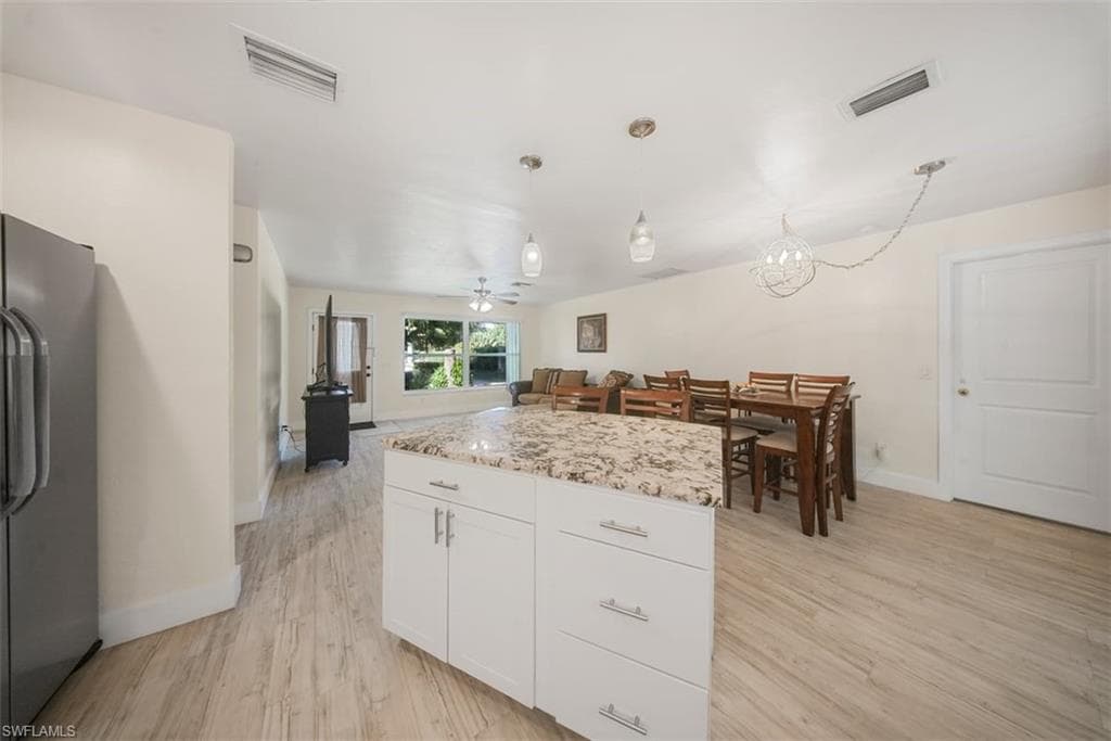 2130 Golden Gate Blvd W, Naples, FL 34120-18
