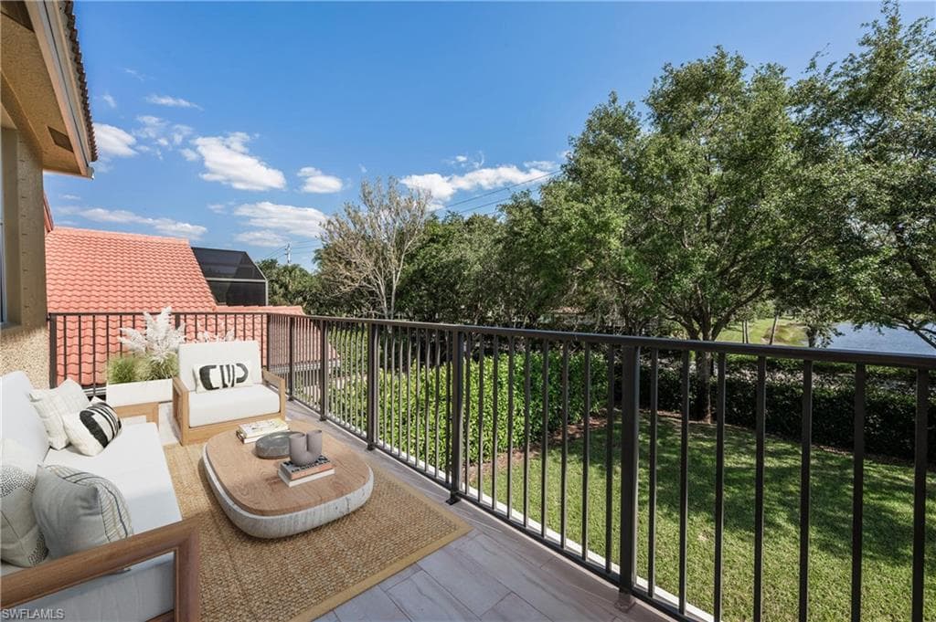 1945 Isla De Palma Cir, Naples, FL 34119-10