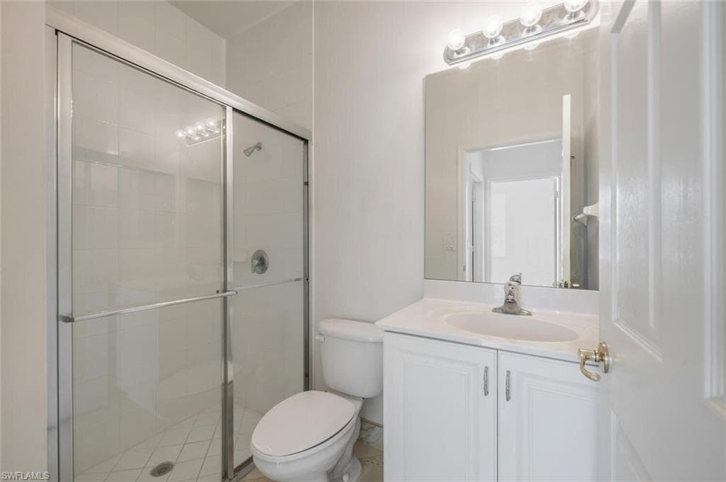 1945 Isla De Palma Cir, Naples, FL 34119-21