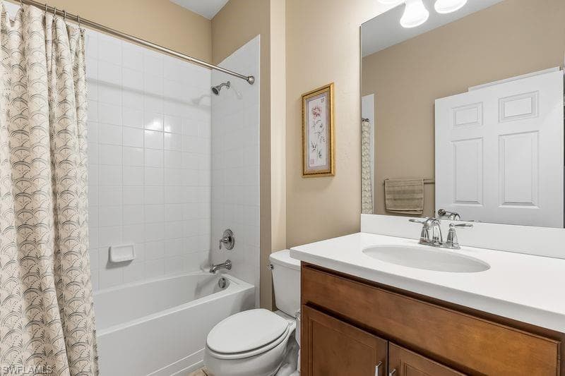 20088 Tavernier Dr, Estero, FL 33928-14