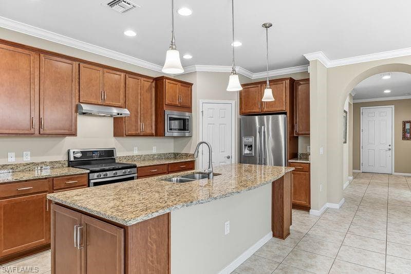 20088 Tavernier Dr, Estero, FL 33928-2