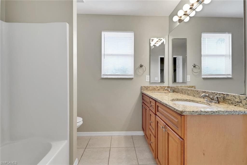 1121 9th Ave, Cape Coral, FL 33991-13