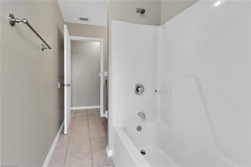 1121 9th Ave, Cape Coral, FL 33991-18