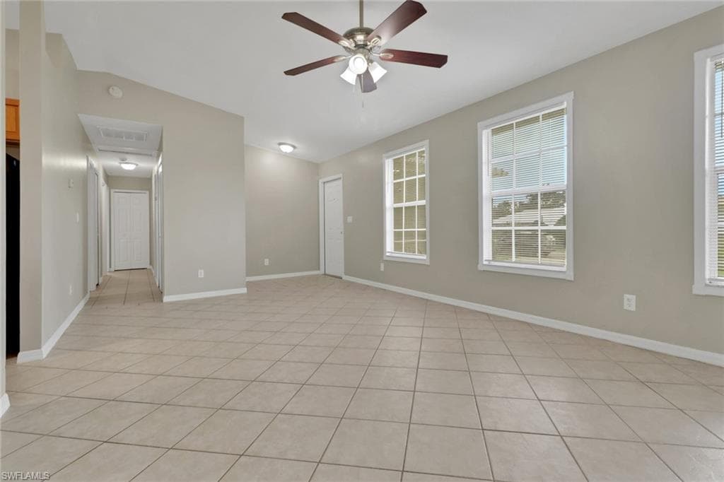 1121 9th Ave, Cape Coral, FL 33991-4