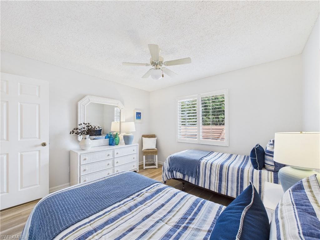 6780 Dennis Cir M205, Naples, FL 34104-10