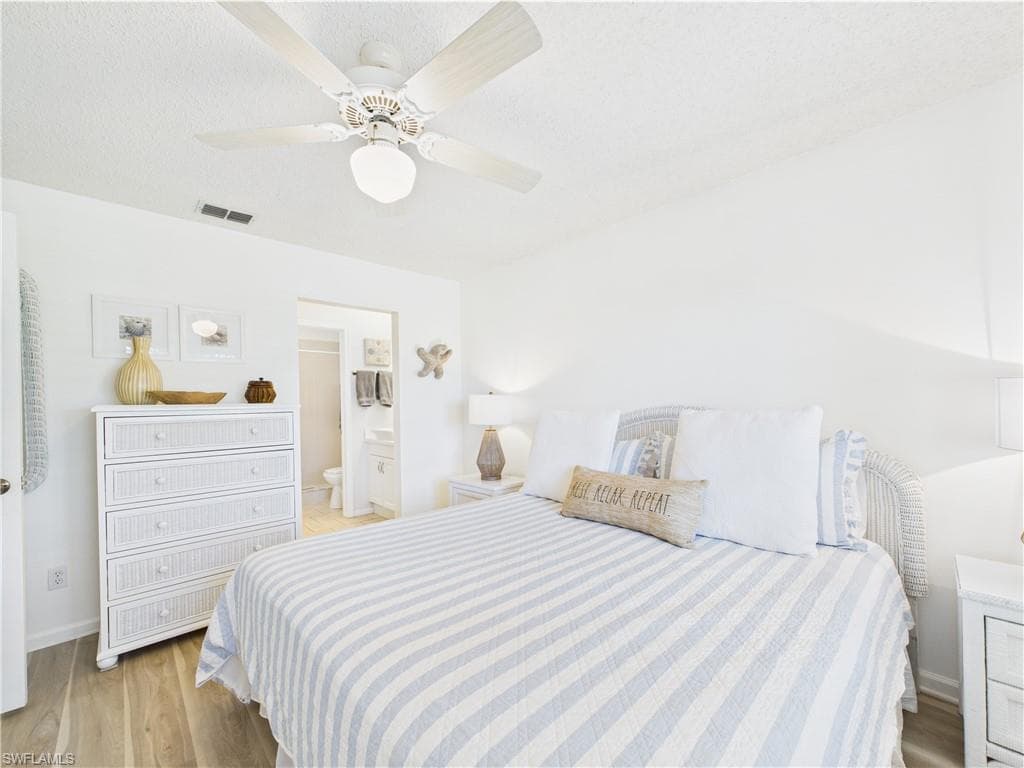6780 Dennis Cir M205, Naples, FL 34104-15