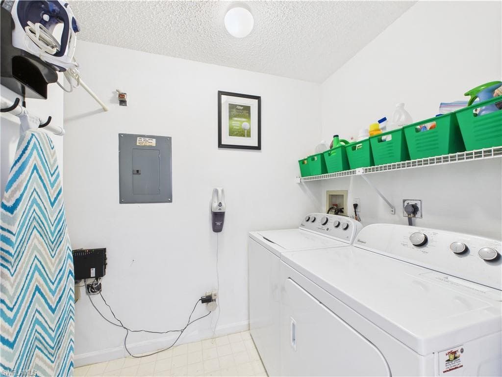 6780 Dennis Cir M205, Naples, FL 34104-18