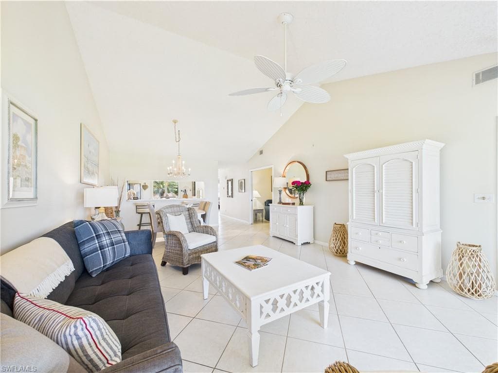 6780 Dennis Cir M205, Naples, FL 34104-4