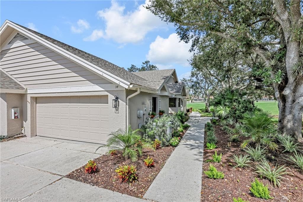 34 Water Oaks Way 5-17, Naples, FL 34105-21