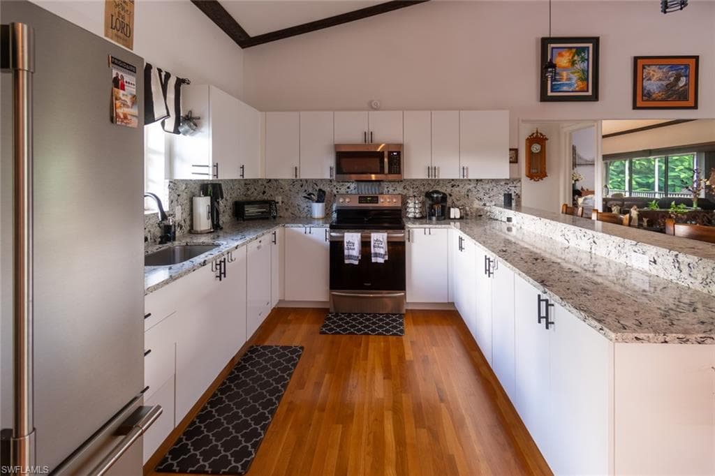 480 Worthington St, Marco Island, FL 34145-8