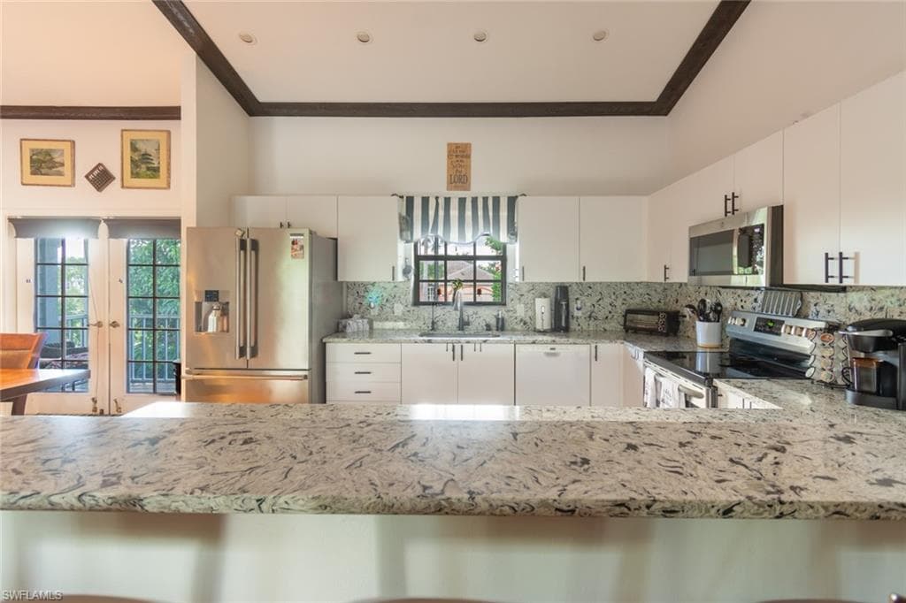 480 Worthington St, Marco Island, FL 34145-10