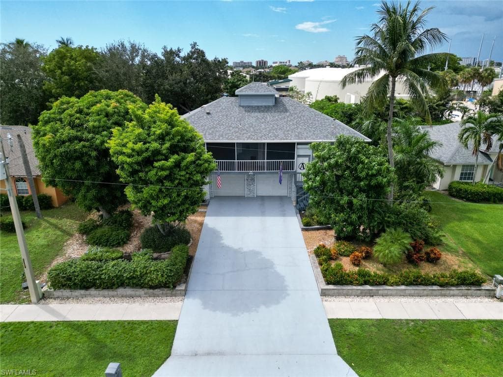 480 Worthington St, Marco Island, FL 34145-1