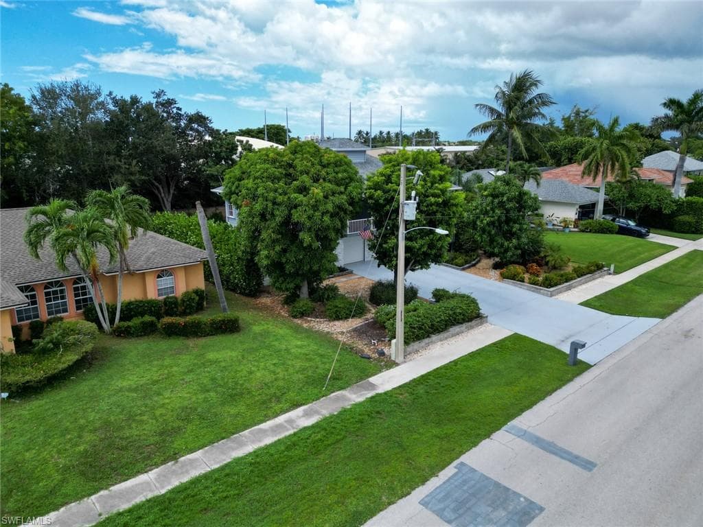 480 Worthington St, Marco Island, FL 34145-40