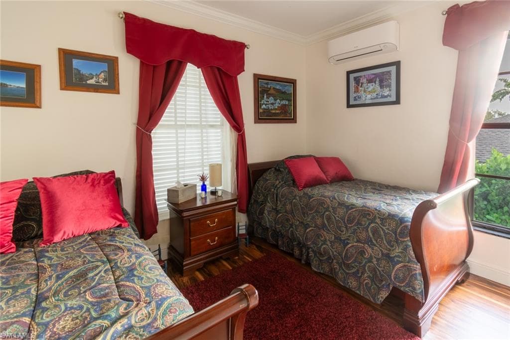 480 Worthington St, Marco Island, FL 34145-7
