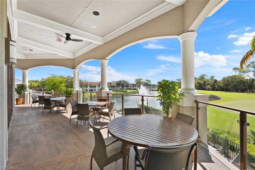 2405 Harmony Ln 203, Naples, FL 34109-17