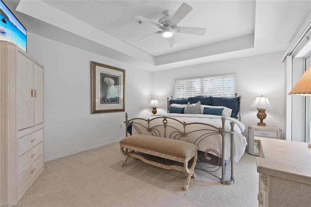 2405 Harmony Ln 203, Naples, FL 34109-6