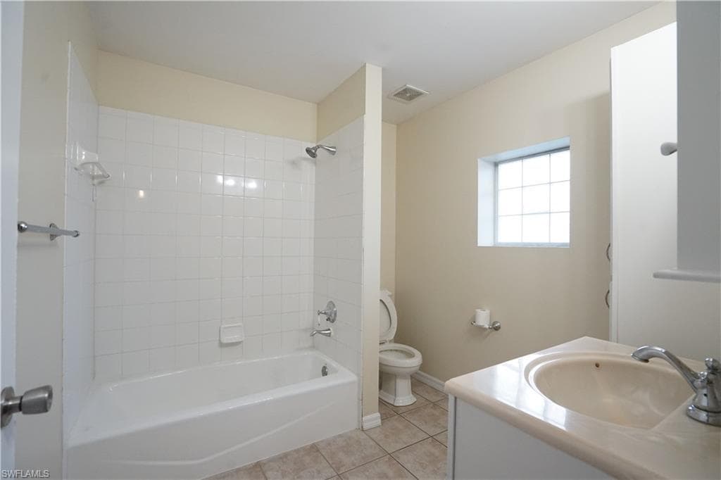 8347 Caloosa Rd, Fort Myers, FL 33967-20