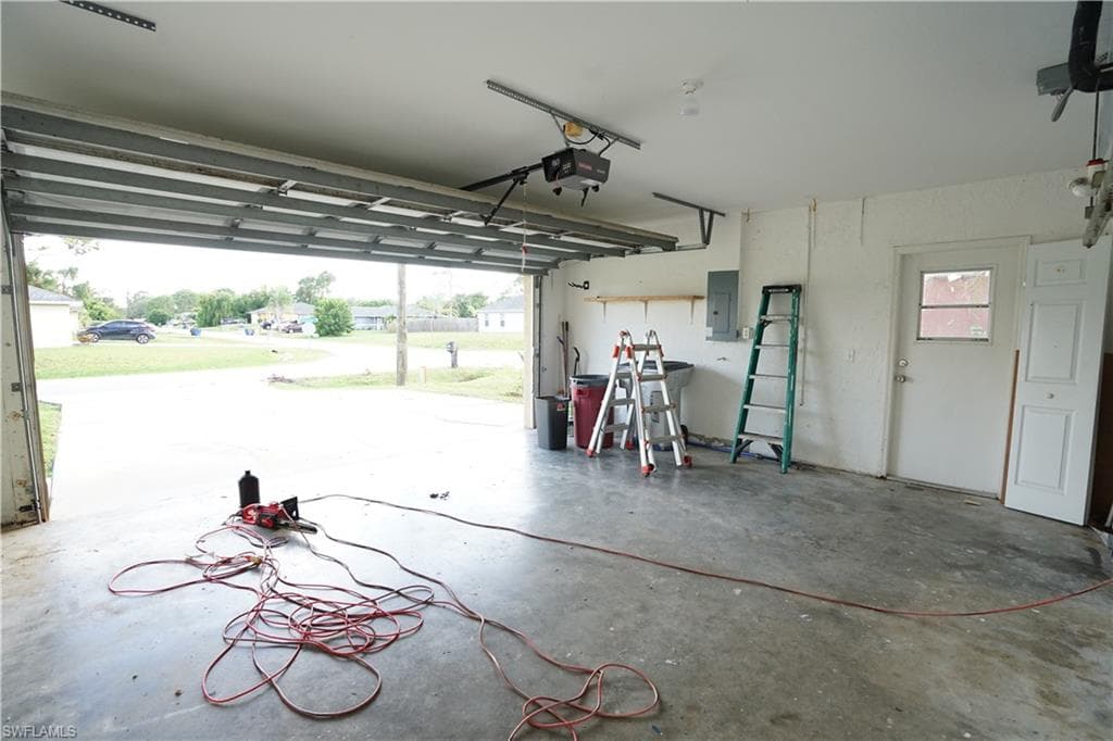 8347 Caloosa Rd, Fort Myers, FL 33967-32