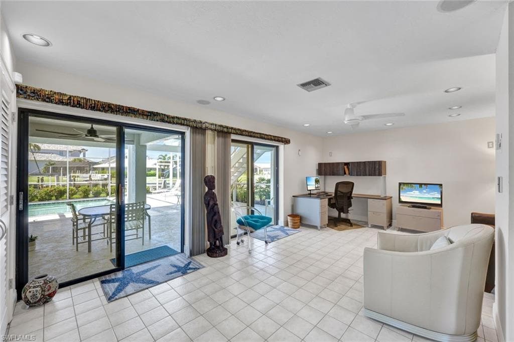 810 Arcadia Ct, Marco Island, FL 34145-16