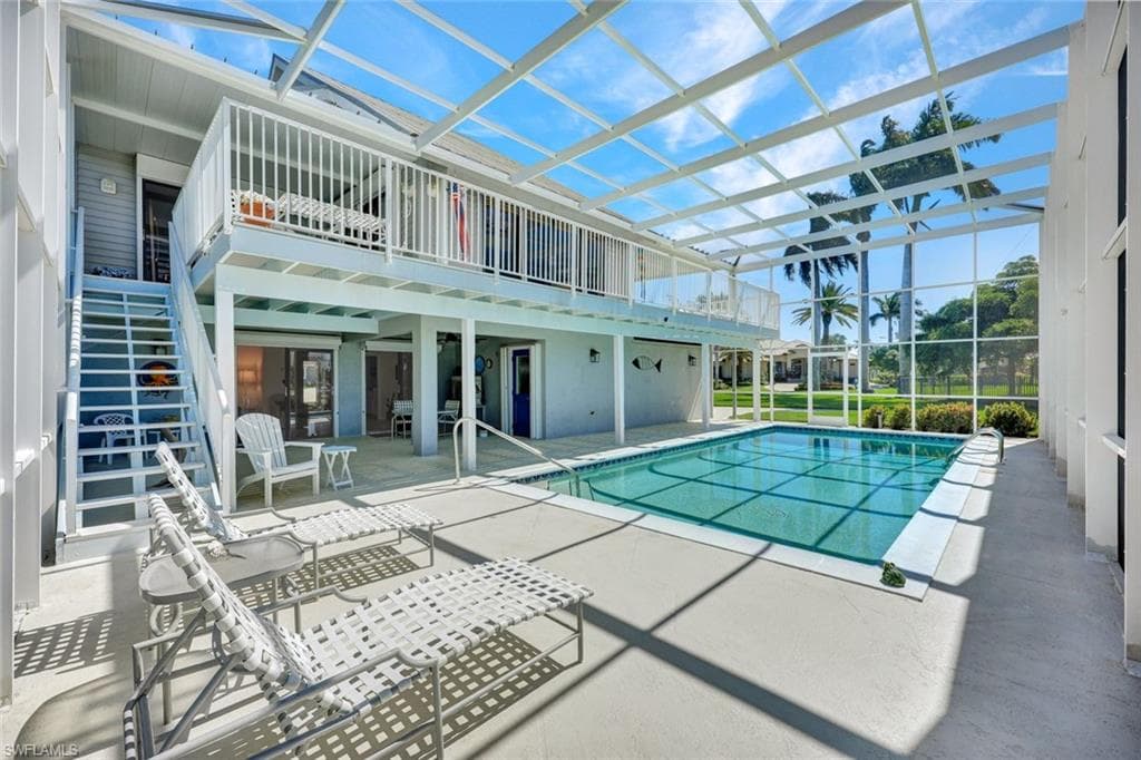 810 Arcadia Ct, Marco Island, FL 34145-36