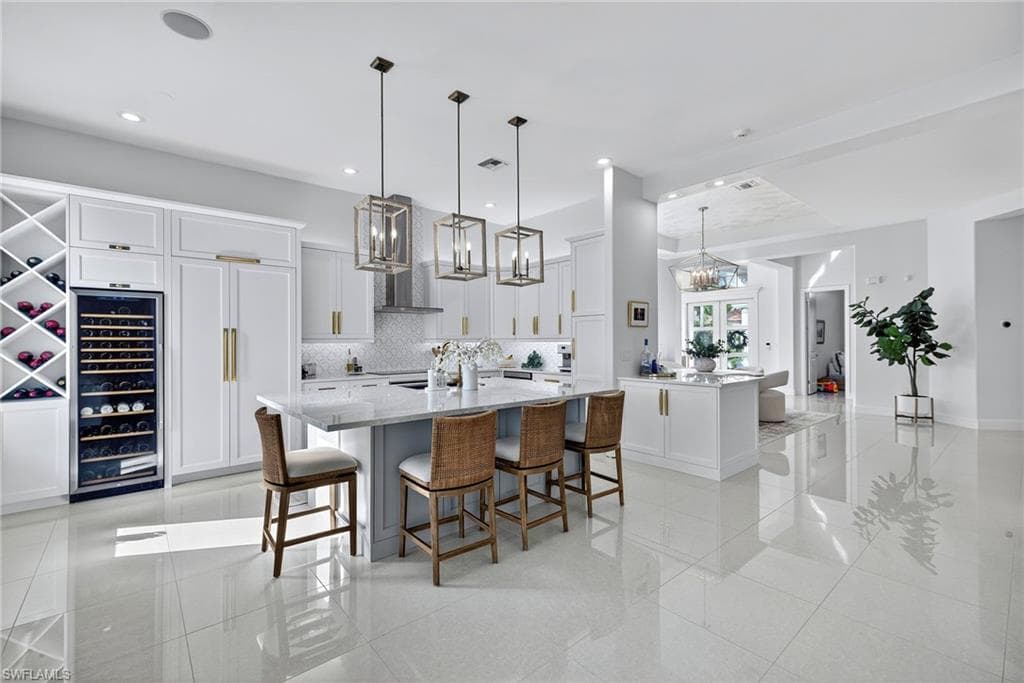 6003 Hammock Isles Cir, Naples, FL 34119-11