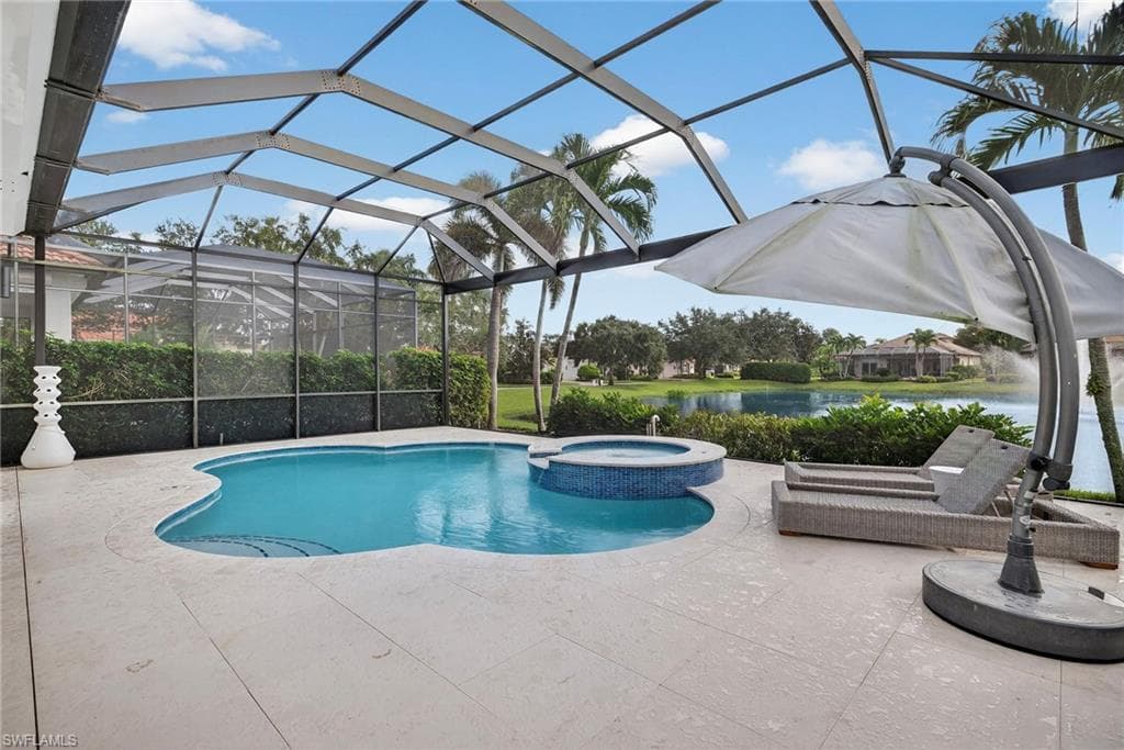 6003 Hammock Isles Cir, Naples, FL 34119-28