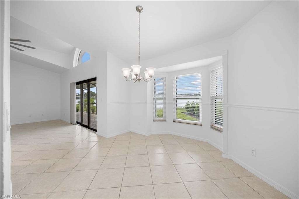 3302 Arlette Dr, Naples, FL 34109-10