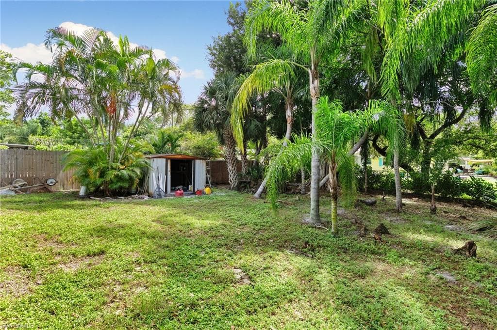 27673 Tennessee St, Bonita Springs, FL 34135-14