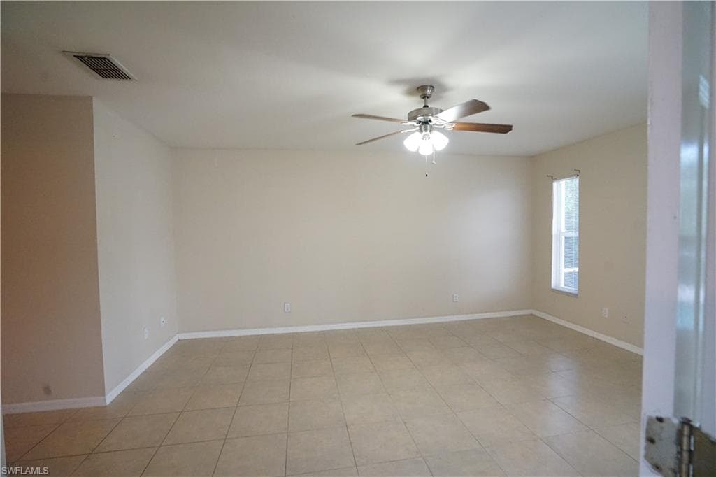 8397 Bahamas Rd, Fort Myers, FL 33967-12