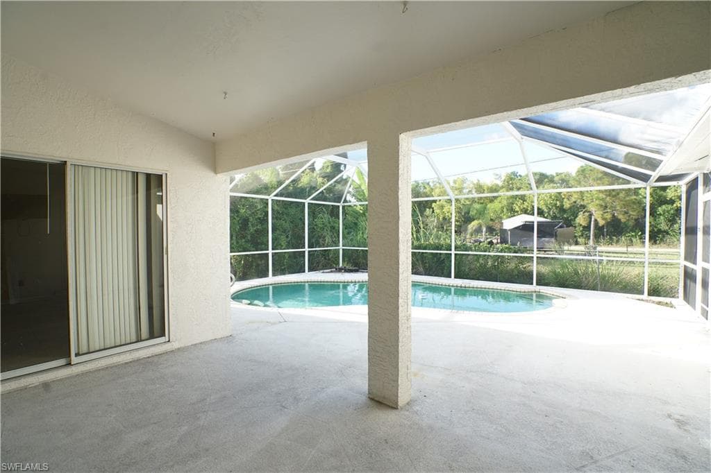 8397 Bahamas Rd, Fort Myers, FL 33967-23